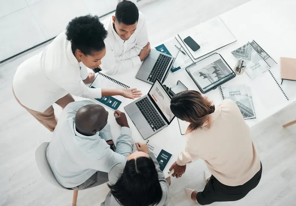 Prepare for Meetings with Shared Context