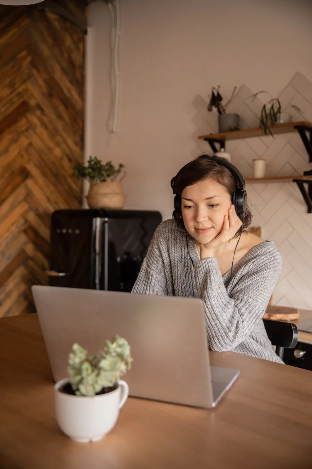 Natural Text-to-Speech Narration